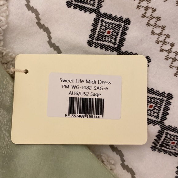 Peppermayo sweet life midi dress in sage, size 2 - Picture 6 of 6